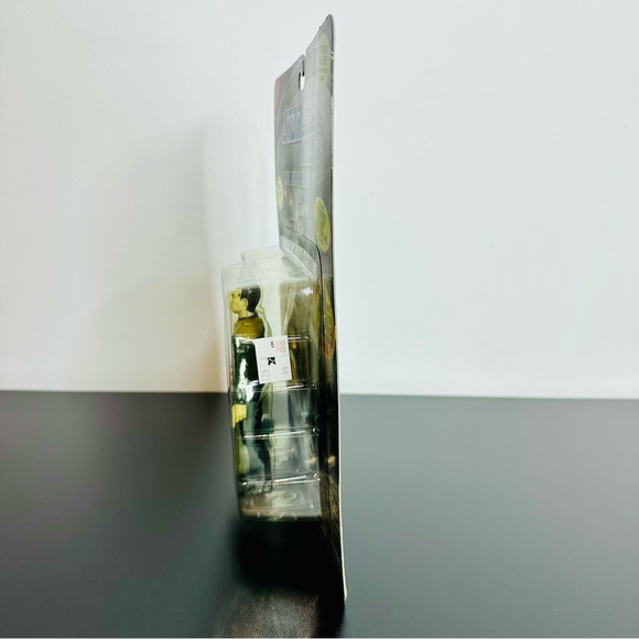 Star Trek The Next Generation LIEUTENANT CMDR DATA 1994 Playmates NEW - SEALED! - Picture 5 of 8